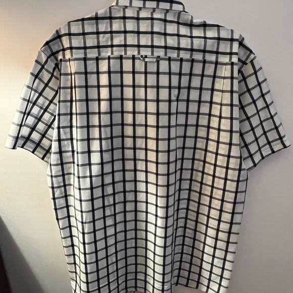 HAGGAR CLOTHING SHORT SLEEVE COTTON/POLYESTER SHIRT - Picture 3 of 4